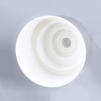 Zakrętka z polipropylenu 28 mm z aluminium