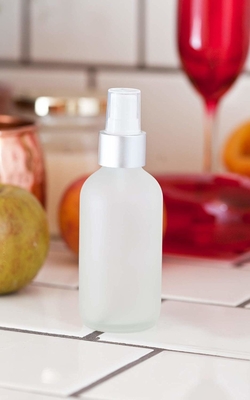 Pojemniki kosmetyczne na butelki z rozpylaczem PET 50 ml z pompą 24 mm